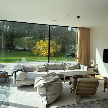 Modern In Forest Area Lägenhet Nærum